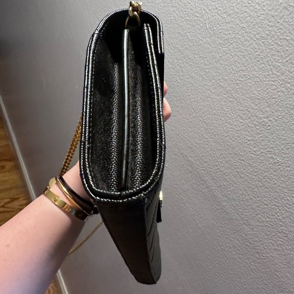 YSL black chevron Cassandra quilted grained calfskin small envelope bag - Picture 10 of 16